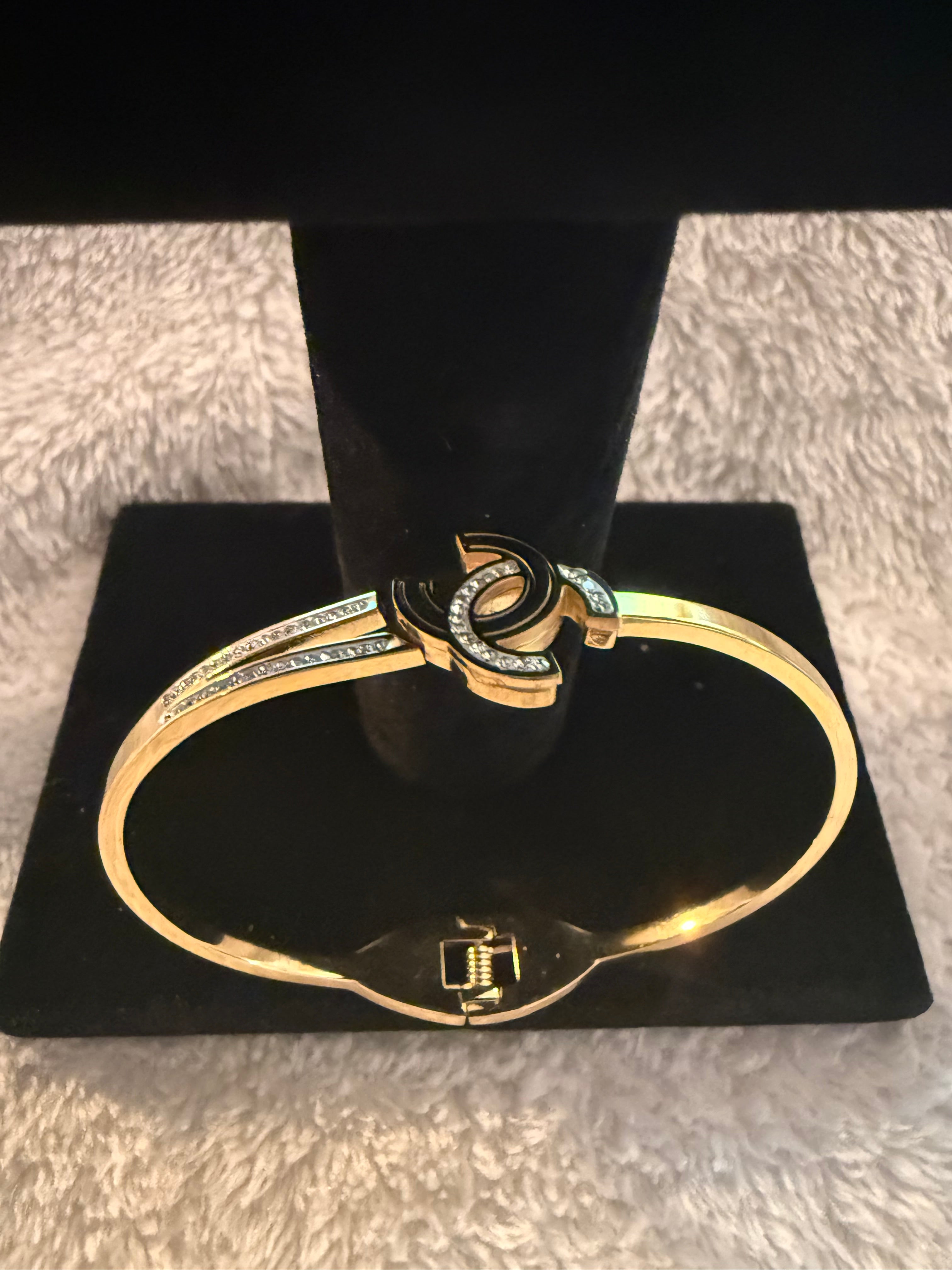 Or & Diamant — The Statement Cuff